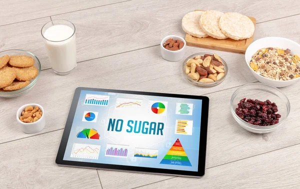 Organik Gıda Tablet Bilgisayarda Şekersiz Yazı Sağlıklı Beslenme Bileşimi Göstermiyor — Stok fotoğraf