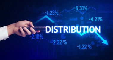 Erkek el ele tutuşması kablosuz çevresel DiSTRIBUTION yazıtları, modern iş konsepti