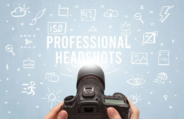 Toma Fotos Mano Con Cámara Digital Inscripción Profesional Headshots Concepto — Foto de Stock