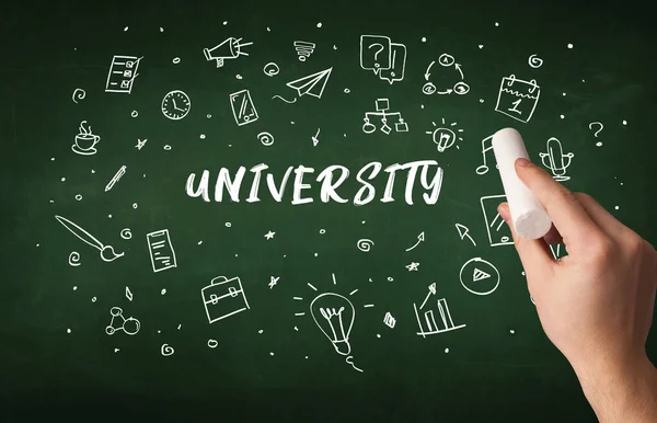 Handtekening Universiteit Inscriptie Met Wit Krijt Schoolbord Onderwijsconcept — Stockfoto