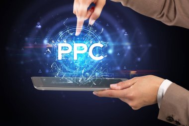 PPC kısaltmalı bir dokunmatik ekran, modern teknoloji kavramı