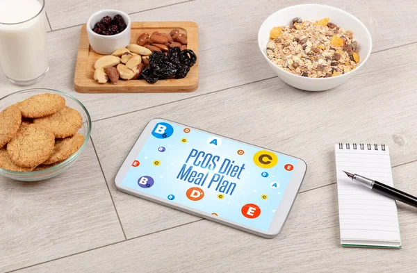 Pcos Diyet Yemek Planı Yazıtlı Sağlıklı Tablet Bileşimi Kilo Kaybı — Stok fotoğraf