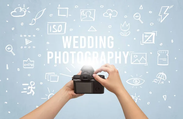 Fotografía Tomada Mano Con Cámara Digital Inscripción Fotografía Bodas Concepto —  Fotos de Stock