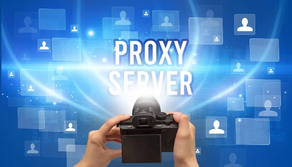Gros Plan Caméra Portative Avec Inscription Proxy Server Concept Vidéosurveillance — Photo