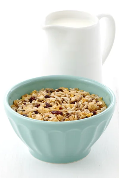 Céréales muesli ou granola pour petit déjeuner . — Photo