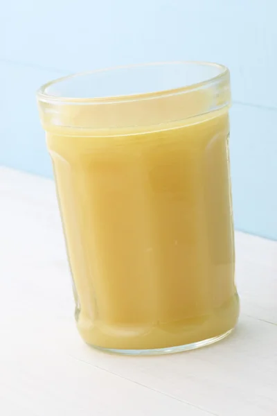 Fresh squeezed orange juice — Stock Photo, Image