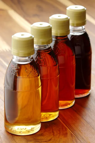 Delcious maple syrup — Stock Photo, Image
