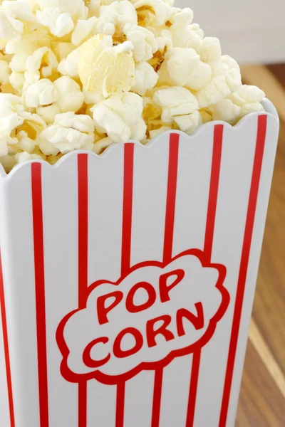 Fresh delicious popcorn — Stock Photo, Image