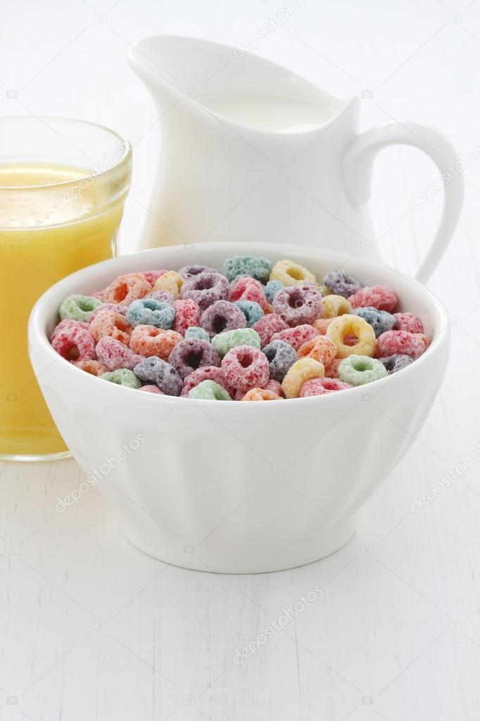 Delicious kids cereal loops with a fruit flavor