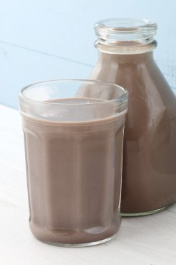 Çikolatalı süt yarım litre