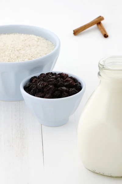 Rice pudding ingredients — Stock Photo, Image