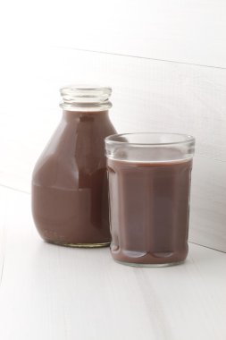 Çikolatalı süt yarım litre