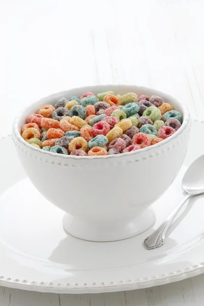 Delicious kids cereal fruit loops — Stock Photo, Image