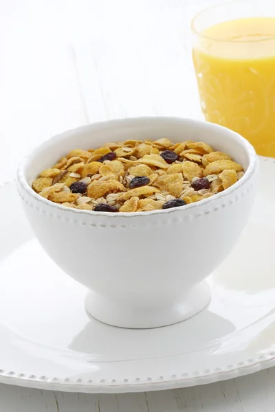 Delicious and healthy granola cereal — Stock Photo, Image