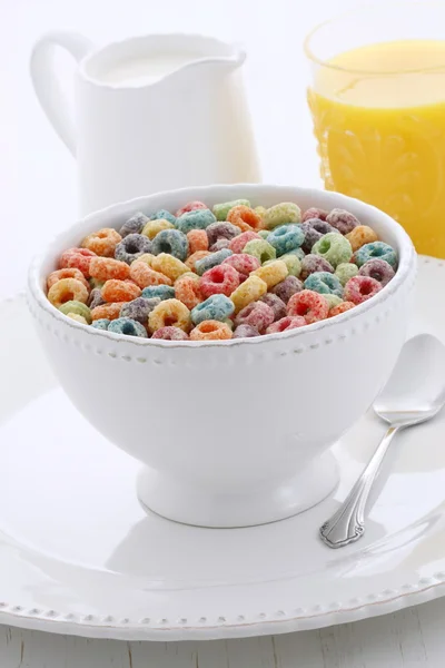 Delicious kids cereal cereal loops — Stock Photo, Image