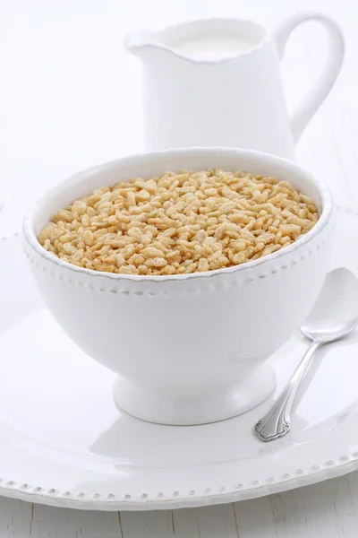 Delicioso y saludable cereal de arroz crujiente —  Fotos de Stock