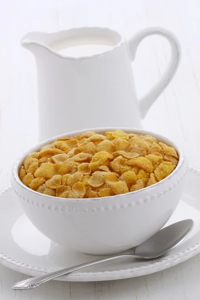 Leckere Cornflakes Frühstück — Stockfoto