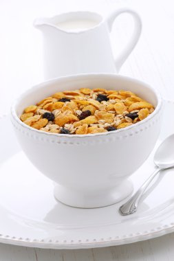 lezzetli ve sağlıklı granola tahıl