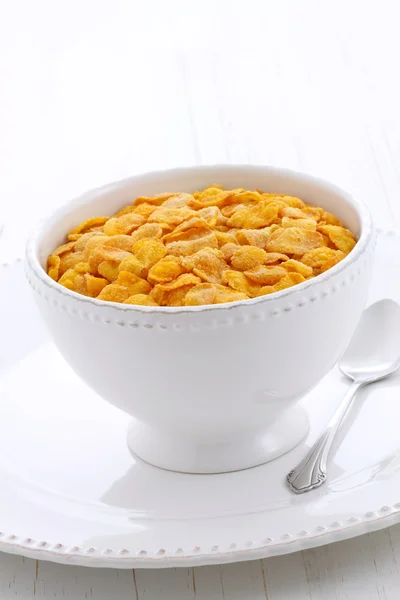 Healthy corn flakes breakfast — Stock Photo, Image