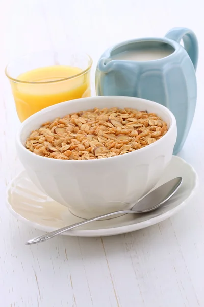 Délicieuses et saines céréales granola — Photo
