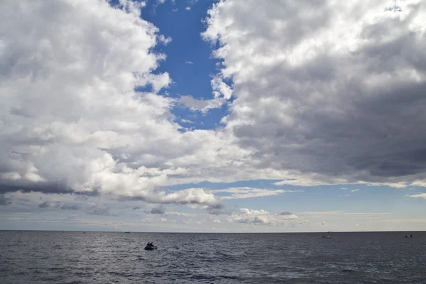 Seascape wieczorem na Krymie — Zdjęcie stockowe