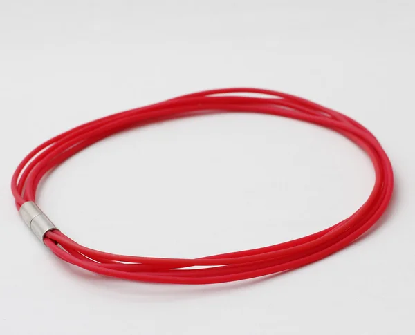 Kırmızı elastik saç lastiği — Stok fotoğraf