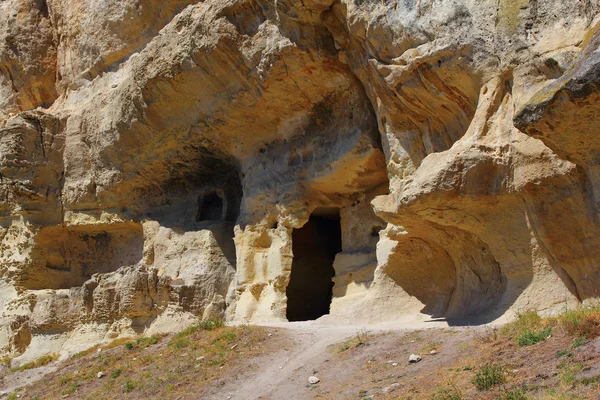 Grotte à Chufut-Kale — Photo