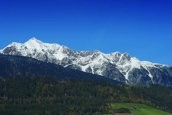 Paesaggio alpino — Foto Stock