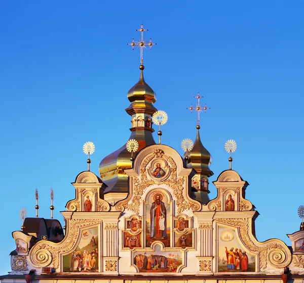 Arany kupolák Kiev Pechersk Lavra — Stock Fotó