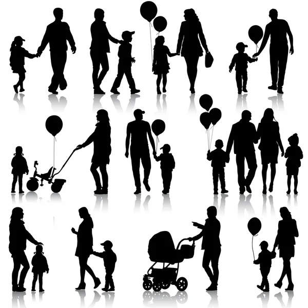 Conjunto negro de siluetas de padres e hijos sobre fondo blanco — Vector de stock