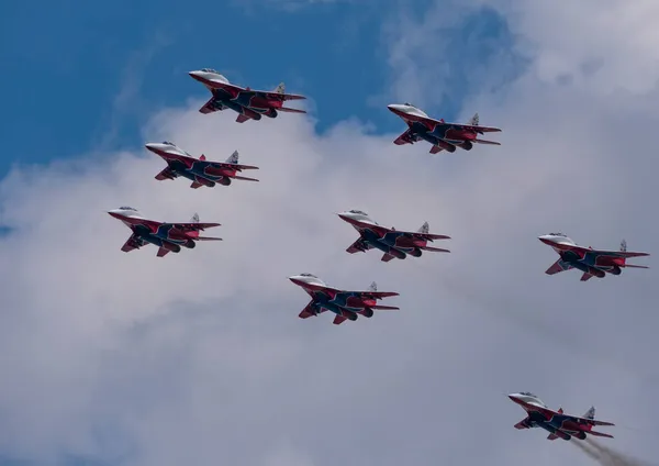 Mosca Russia Zhukovsky Airfield Agosto 2019 Team Acrobatico Velocizza Volo — Foto Stock