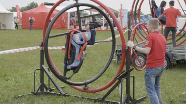 Barnaul - 22 Ağustos: Şehrin günü. 22 Ağustos 2017'de Rusya'nın Barnaul kentinde ki heyecan verici cazibe.