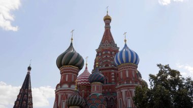 MOSCOW - 27 JULE: The Saint Basil 's (Diriliş) Katedrali Moskova' da 27 Temmuz 2019 tarihinde Moskova, Rusya.