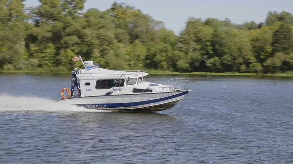 Moscow Mei Bootpolitie Van Rusland Drijvend Moskouse Rivier Mei 2017 — Stockfoto