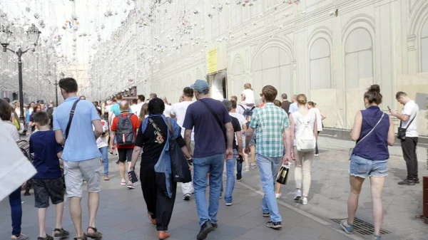 Moskva Rusko Července 2020 Lidé Chodí Rudém Náměstí Ulice Nikolskaya — Stock fotografie