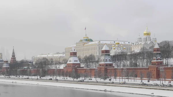 Вид Московский Кремль Реки Зимой Россия — стоковое фото