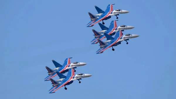 Moscú Rusia Zhukovsky Airfield Julio 2021 Equipos Acrobáticos Caballeros Rusos — Foto de Stock