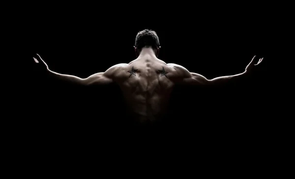 健康な筋肉青年の背面図 — ストック写真