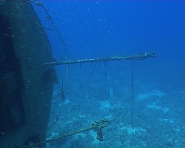 Ship wreck underwater diving video — Stock Video