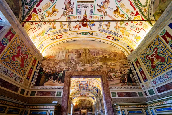 Salle du musée du Vatican — Photo