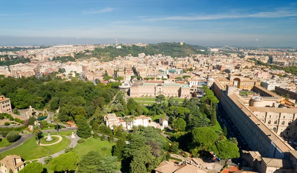 Uitzicht over rome stadsgezicht — Stockfoto