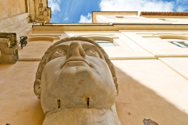 büyük İmparator Konstantin, Roma, İtalya başkanı