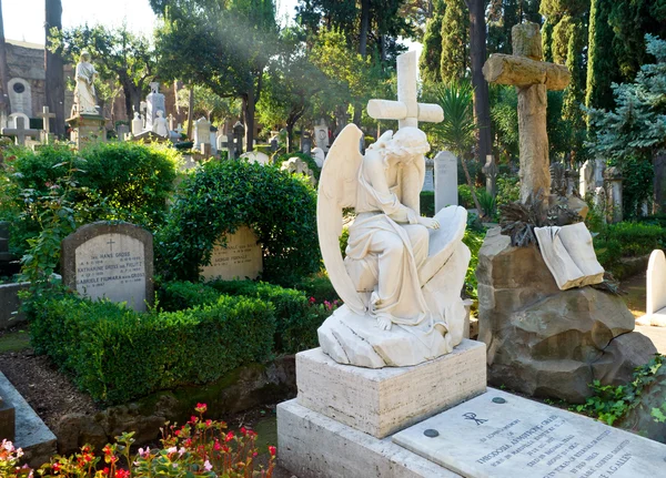 -Katolik Mezarlığı, Roma, İtalya — Stok fotoğraf