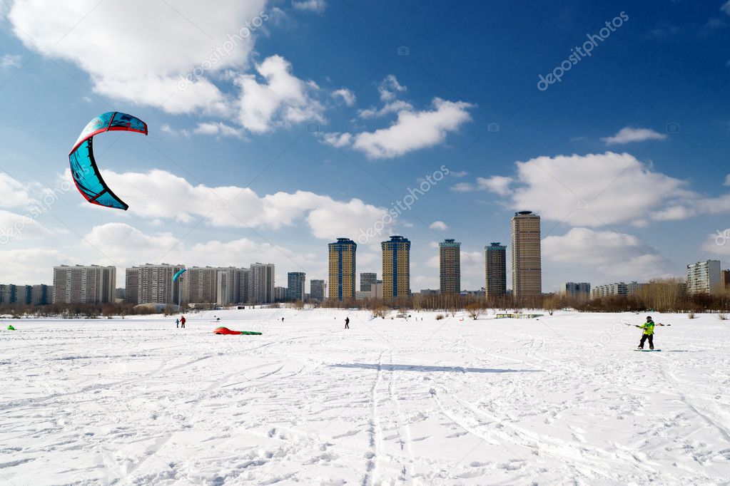 Snow kiting in Moscow