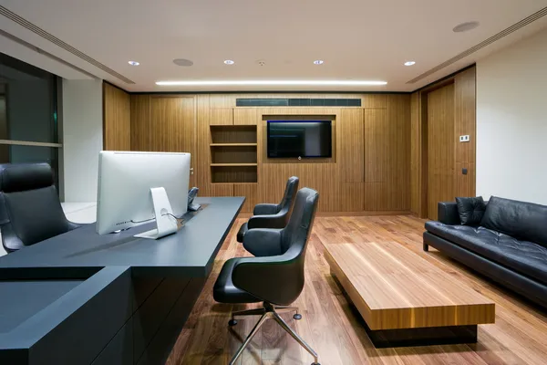 Intérieur de bureau moderne du chef — Photo