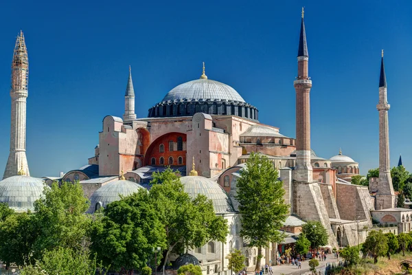 Vista da Hagia Sophia em Istambul, Turquia — Fotografia de Stock