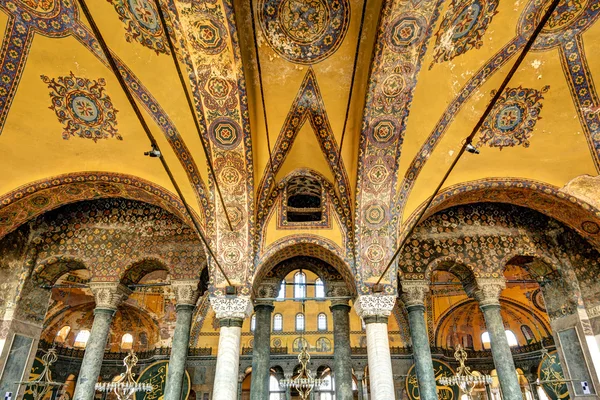 All'interno dell'Hagia Sophia di Istanbul, Turchia — Foto Stock