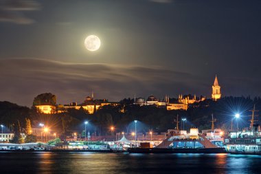 Topkapi Palace at night, Istanbul, Turkey clipart