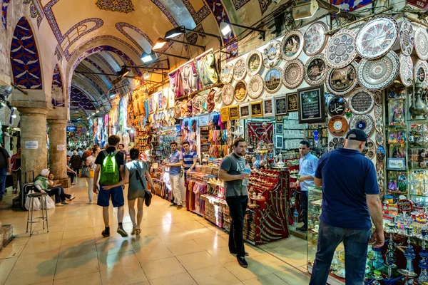 Dentro del Gran Bazar en Estambul, Turquía —  Fotos de Stock