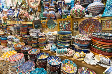 oryantal öğeleri Kapalıçarşı İstanbul, Türkiye'de satışa sunulan çeşitli